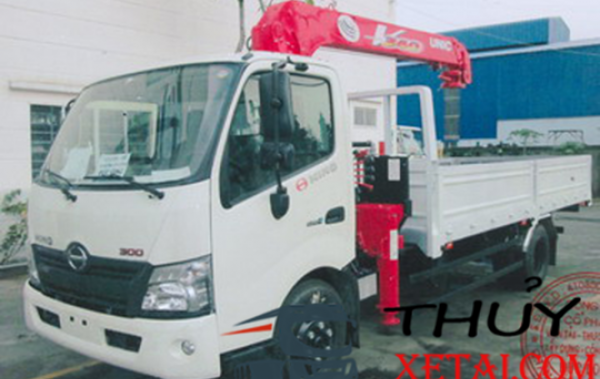 Hino 5 tấn gắn cẩu Unic nhập khẩu Nhật Bản